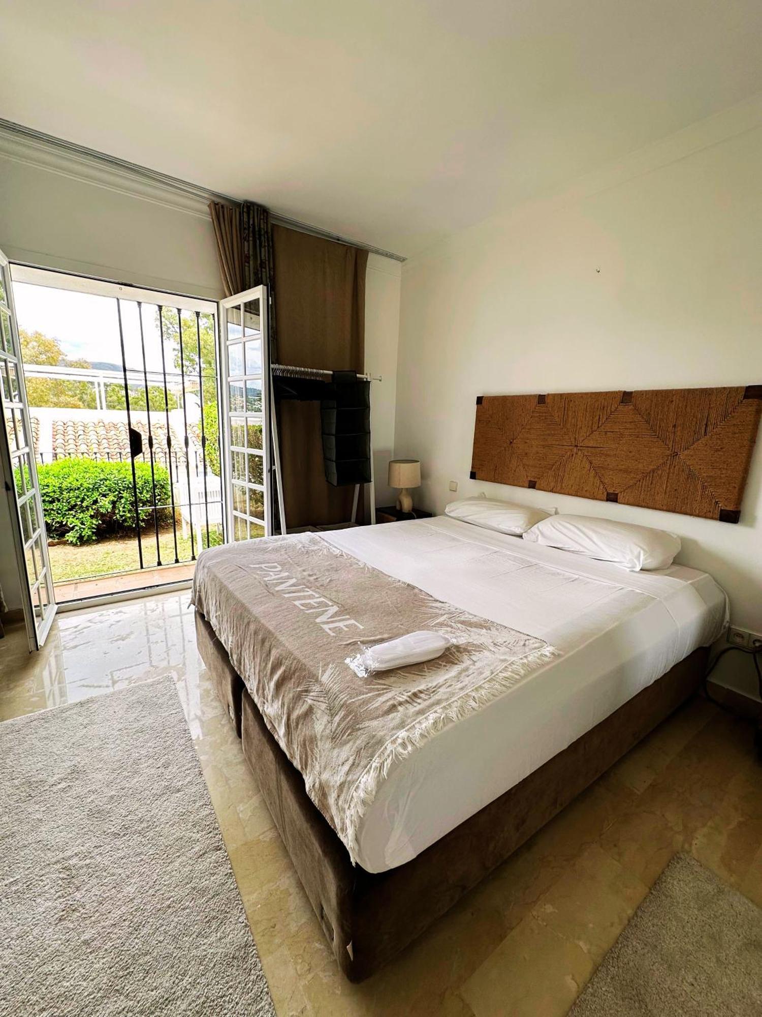 Appartement Aloha Pueblo, Garden , Rooftop View 3-storey Townhouse